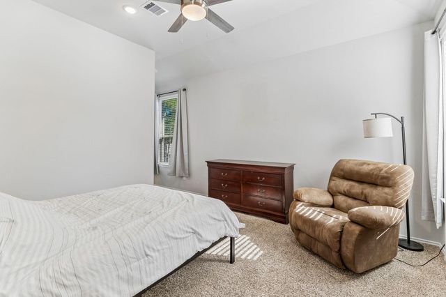 802 Lovebug Lane, Conroe, TX 77301