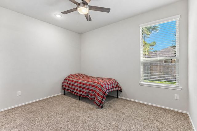 802 Lovebug Lane, Conroe, TX 77301