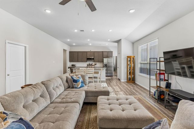 802 Lovebug Lane, Conroe, TX 77301