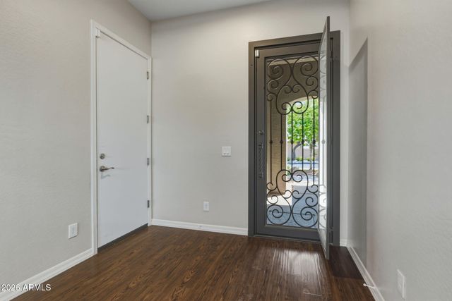 5706 N 186TH Drive, Litchfield Park, AZ 85340