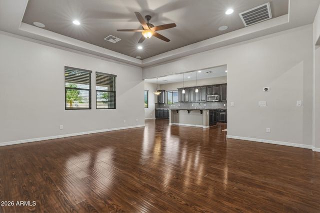 5706 N 186TH Drive, Litchfield Park, AZ 85340