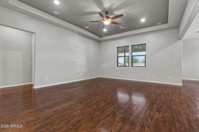 5706 N 186TH Drive, Litchfield Park, AZ 85340