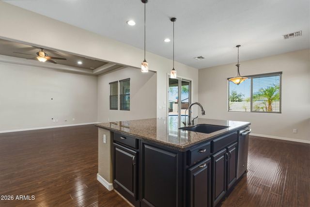 5706 N 186TH Drive, Litchfield Park, AZ 85340