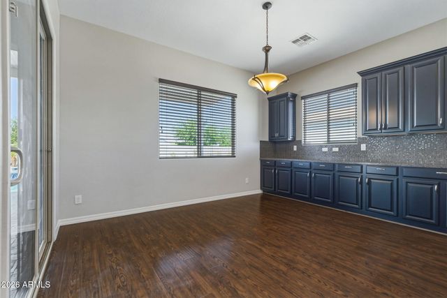 5706 N 186TH Drive, Litchfield Park, AZ 85340
