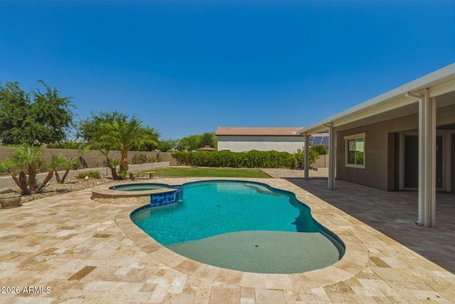 5706 N 186TH Drive, Litchfield Park, AZ 85340