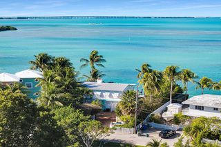 166 Bayview Drive, Lower Matecumbe, FL 33036