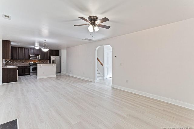 297 Colonist Place, Cameron, NC 28326