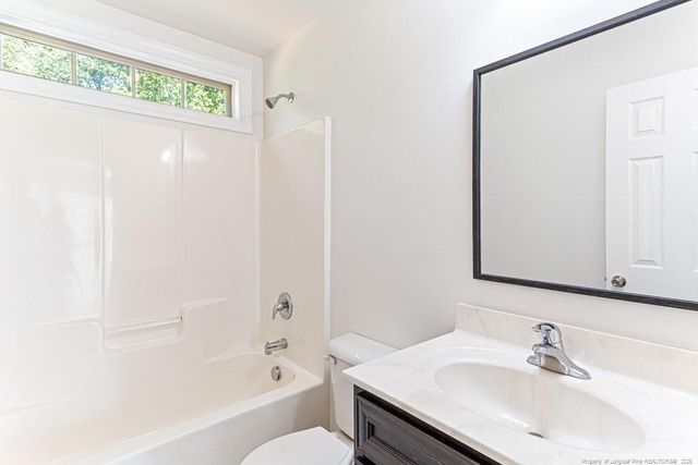 297 Colonist Place, Cameron, NC 28326