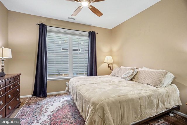 468 RESOLUTION DR, Lititz, PA 17543
