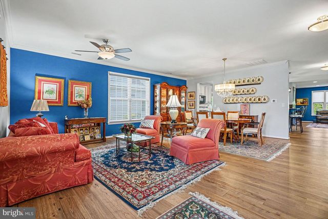468 RESOLUTION DR, Lititz, PA 17543