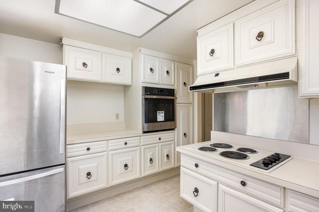 3498 Chiswick Ct # 39-D, Silver Spring, MD 20906