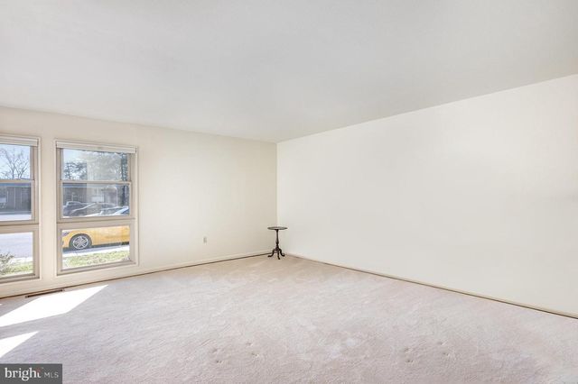 3498 Chiswick Ct # 39-D, Silver Spring, MD 20906
