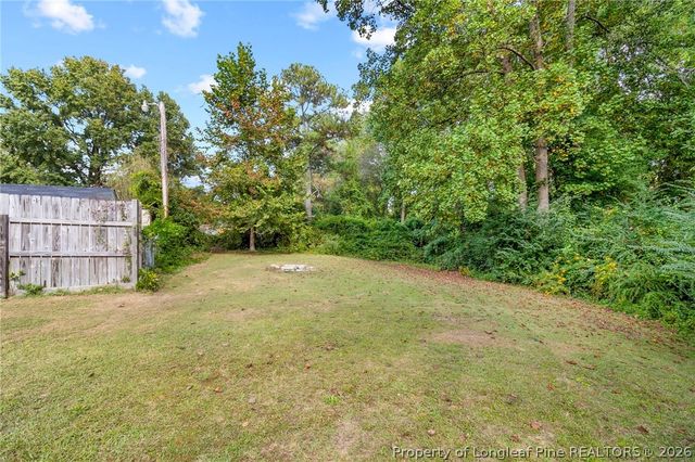 2047 Birchcreft Drive, Fayetteville, NC 28304