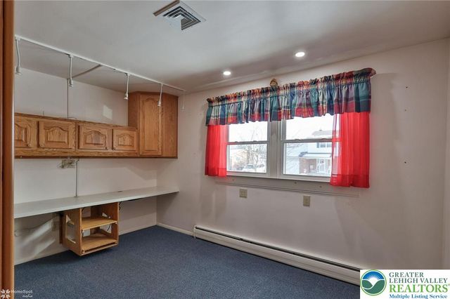 1364 Hickory Road, Lower Macungie Twp, PA 18062