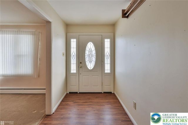 1364 Hickory Road, Lower Macungie Twp, PA 18062