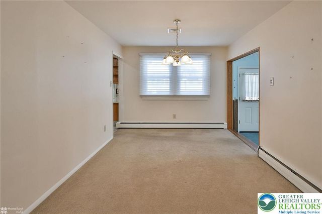 1364 Hickory Road, Lower Macungie Twp, PA 18062