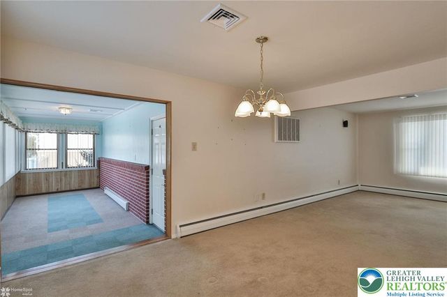 1364 Hickory Road, Lower Macungie Twp, PA 18062