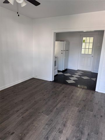 2209 E 5th ST, Austin, TX 78702