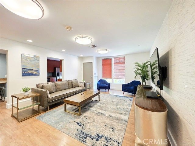 388 E Ocean, Long Beach, CA 90802