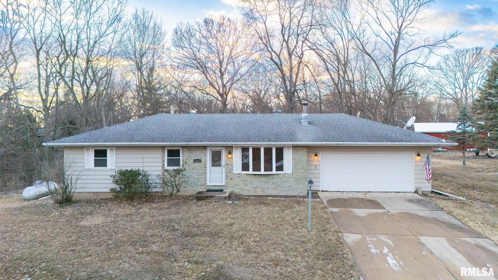 4507 GREENLAWN Court, Pekin, IL 61554