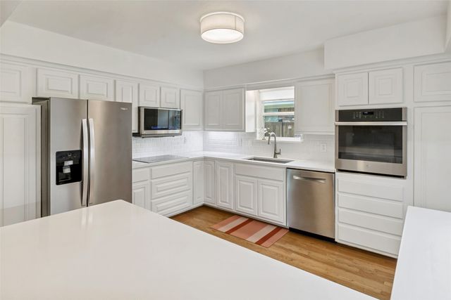 9935 Chippendale Drive, Dallas, TX 75238