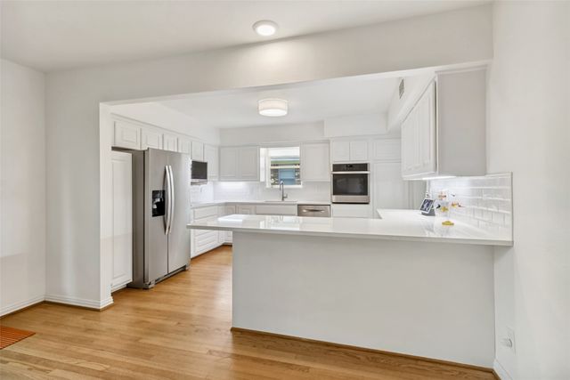 9935 Chippendale Drive, Dallas, TX 75238