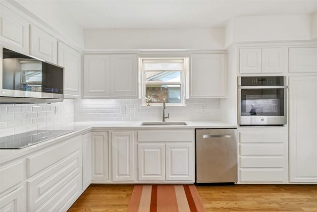 9935 Chippendale Drive, Dallas, TX 75238