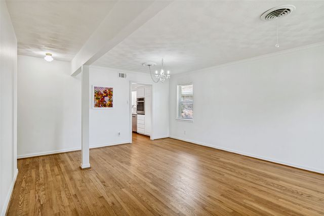 9935 Chippendale Drive, Dallas, TX 75238