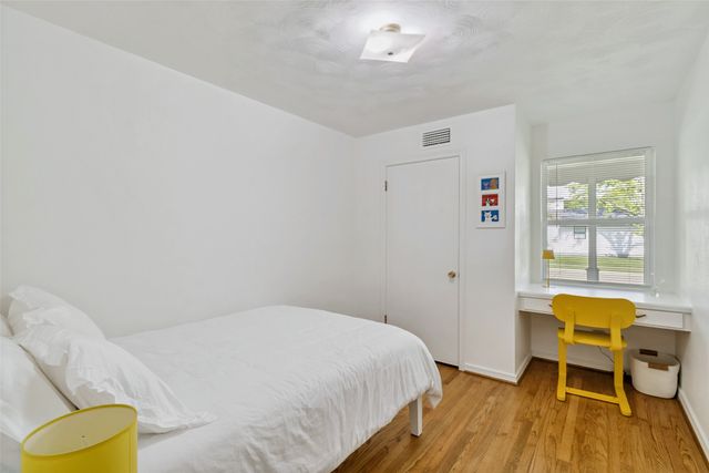 9935 Chippendale Drive, Dallas, TX 75238