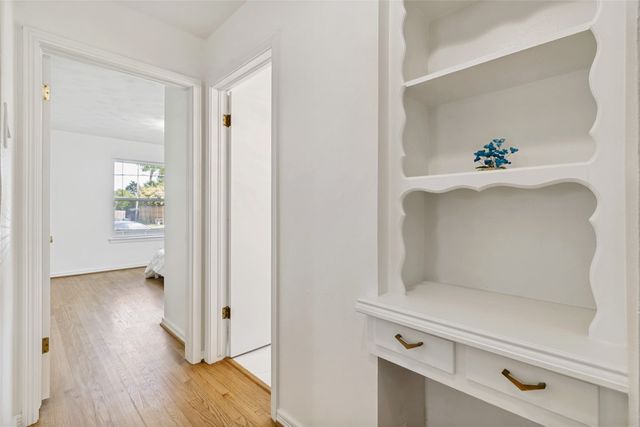 9935 Chippendale Drive, Dallas, TX 75238