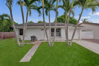 6134 E Wauconda Way E, Lake Worth, FL 33463