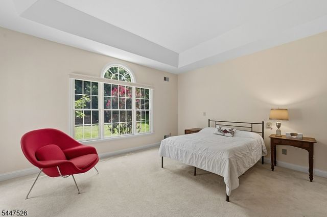 47 Hedge Row Rd, Plainsboro Twp., NJ 08540