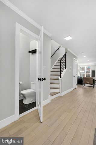 1409 SOUTH CAPITOL ST SW, Washington, DC 20003