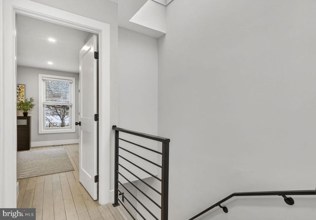 1409 SOUTH CAPITOL ST SW, Washington, DC 20003