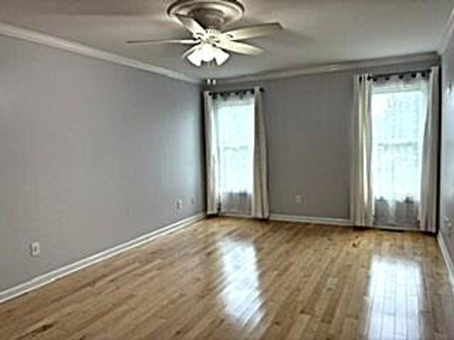 671 Liberty Pointe Drive, Ann Arbor, MI 48103