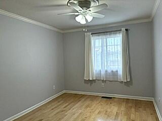 671 Liberty Pointe Drive, Ann Arbor, MI 48103