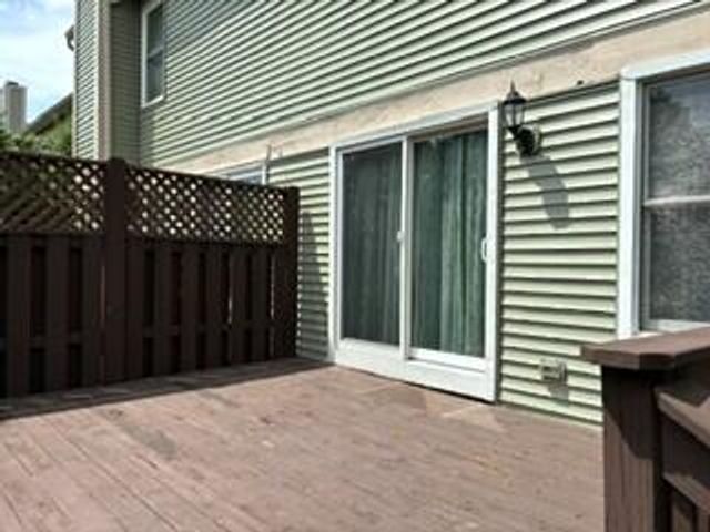 671 Liberty Pointe Drive, Ann Arbor, MI 48103