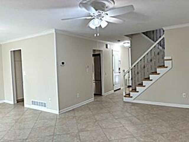 671 Liberty Pointe Drive, Ann Arbor, MI 48103