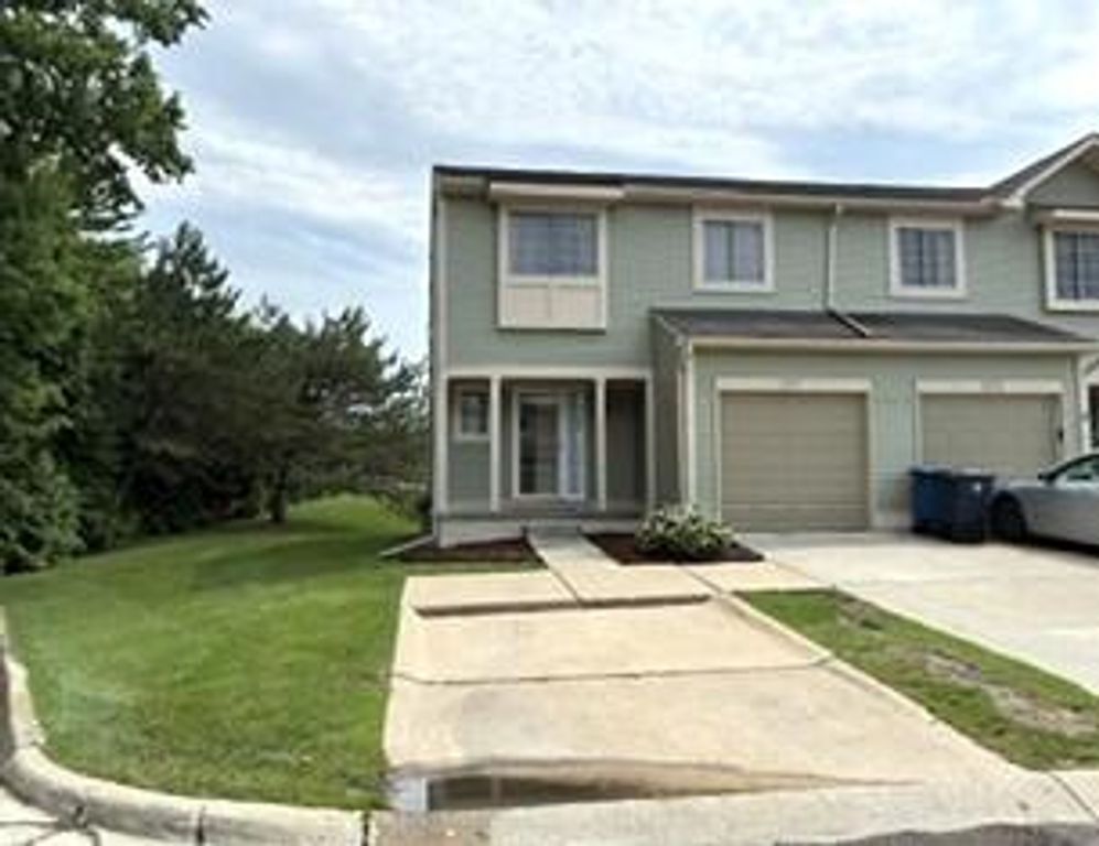 671 Liberty Pointe Drive, Ann Arbor, MI 48103