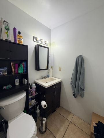 4 Platt Court, Espanola, NM 87532