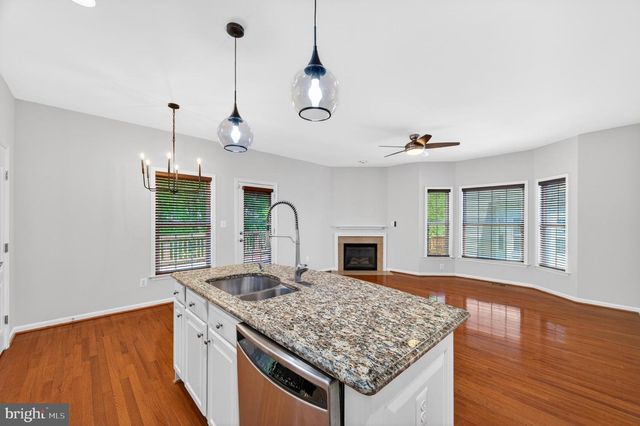 25139 HUMMOCKY TER, Aldie, VA 20105