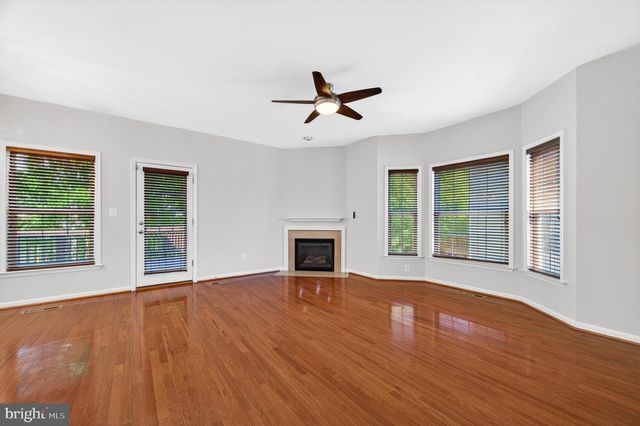 25139 HUMMOCKY TER, Aldie, VA 20105
