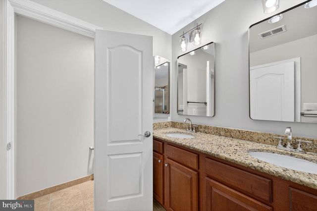 25139 HUMMOCKY TER, Aldie, VA 20105