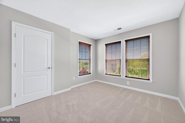 25139 HUMMOCKY TER, Aldie, VA 20105