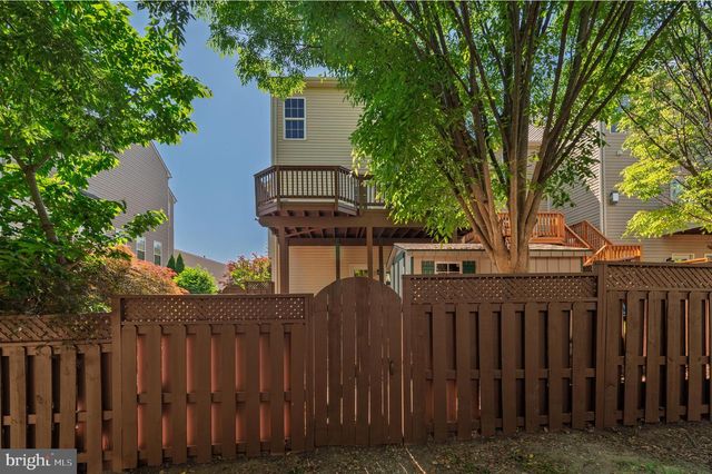 25139 HUMMOCKY TER, Aldie, VA 20105