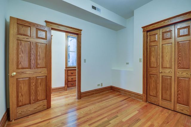 3722 N Fremont Street 2, Chicago, IL 60613