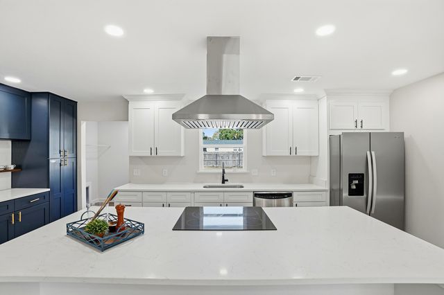 227 NW Katherine Place, Fort Walton Beach, FL 32548