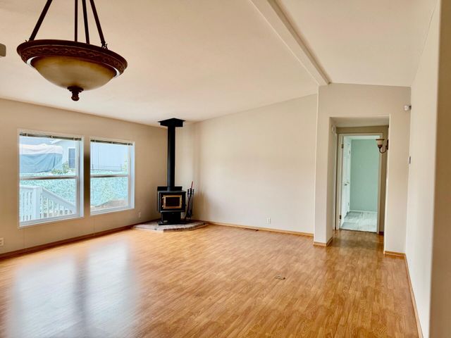 2363 Pine Court, Grants Pass, OR 97527