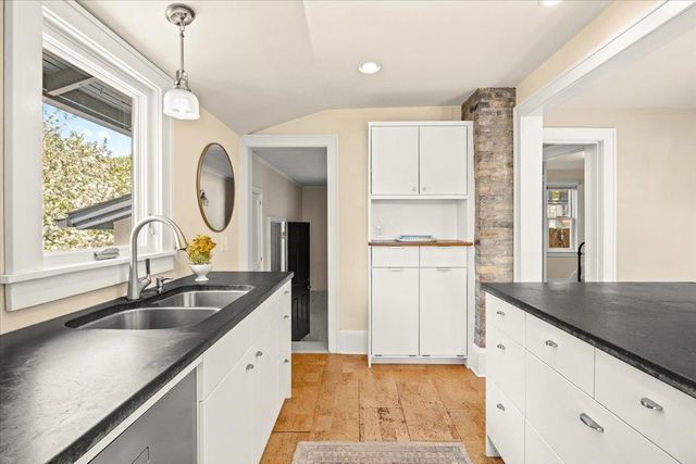 3848 Nicollet Avenue, Minneapolis, MN 55409