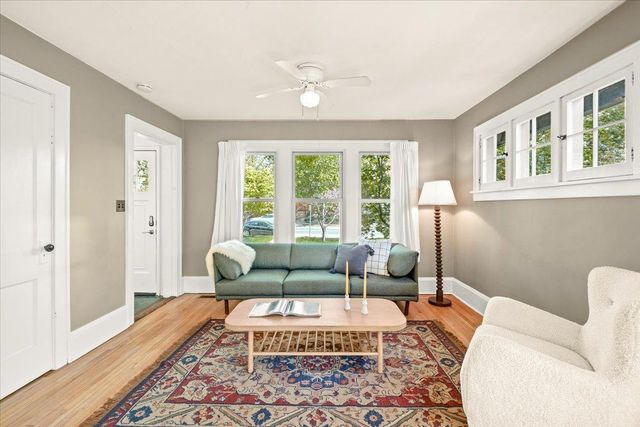 3848 Nicollet Avenue, Minneapolis, MN 55409